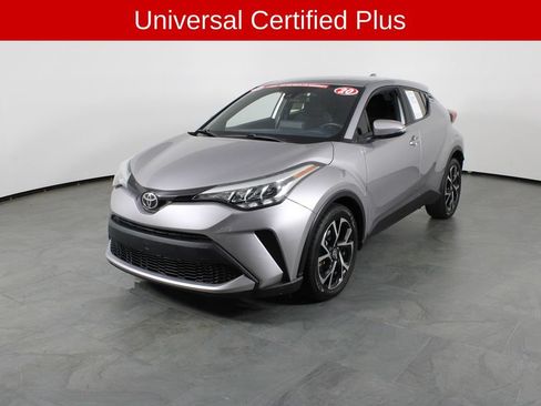 Used 2020 Toyota C-HR XLE FWD image 2