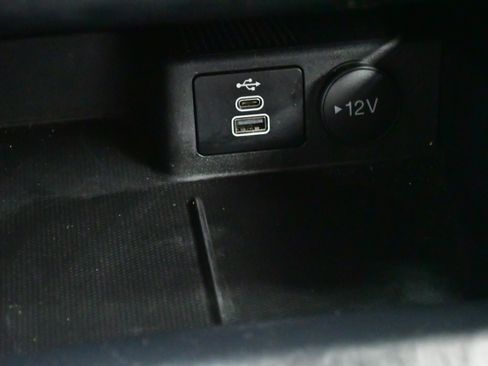 Used 2025 Ford Escape Active FWD image 30