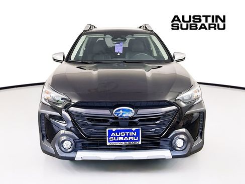 Used 2024 Subaru Outback Touring AWD/4WD image 3