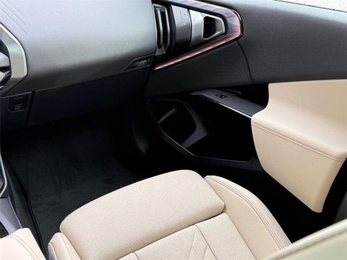 New 2026 BMW X3 xDrive30 w/ Premium Package image 10