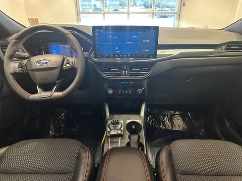 Used 2026 Ford Escape ST-Line Select w/ Equipment Group 401A AWD/4WD image 9