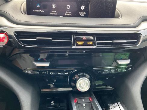 Used 2024 Acura MDX FWD image 31