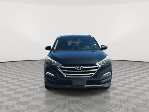 Used 2017 Hyundai Tucson SE image 3