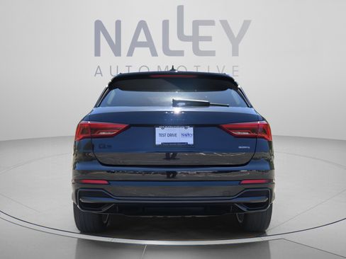 Used 2021 Audi Q3 2.0T Premium w/ Convenience Package image 4