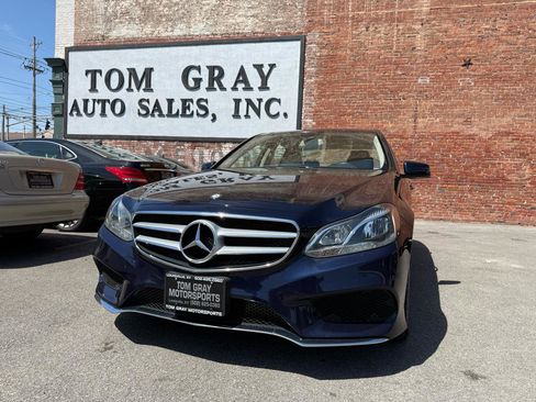 Used 2015 Mercedes-Benz E 350 4MATIC Sedan image 1