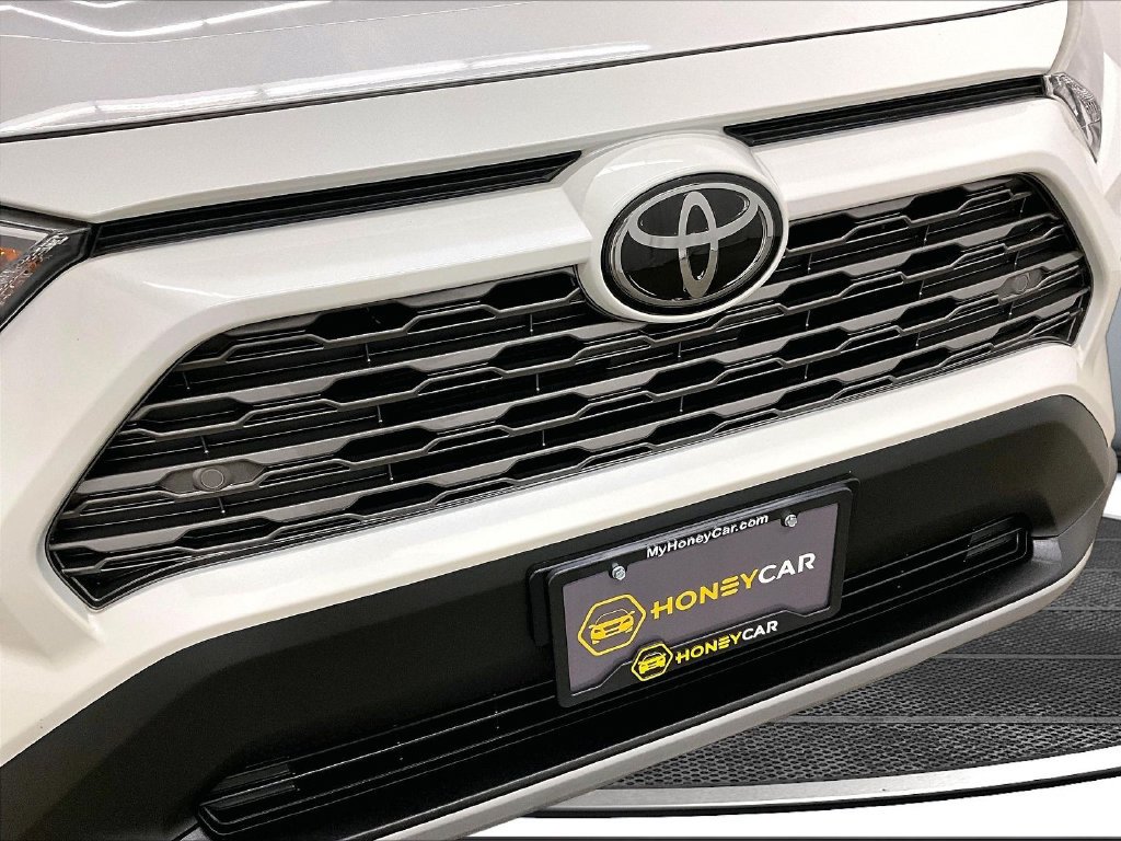 Used 2019 Toyota RAV4 Limited w/ All Weather Liner Package AWD/4WD image 30