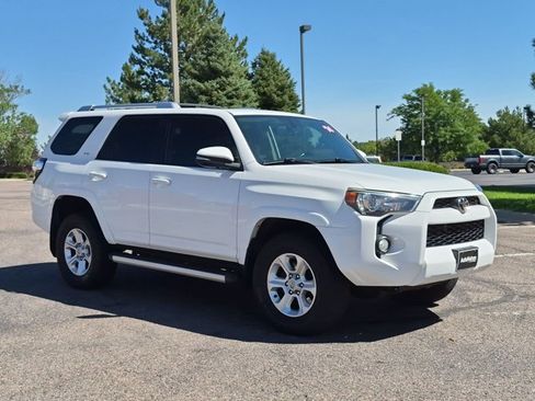 Used 2014 Toyota 4Runner SR5 Premium AWD/4WD image 3