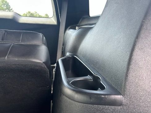 Used 2018 Ford Explorer Platinum AWD/4WD image 44