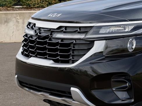 New 2026 Kia Seltos S image 13