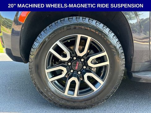 Used 2023 GMC Yukon AT4 w/ Max Trailering Package AWD/4WD image 11