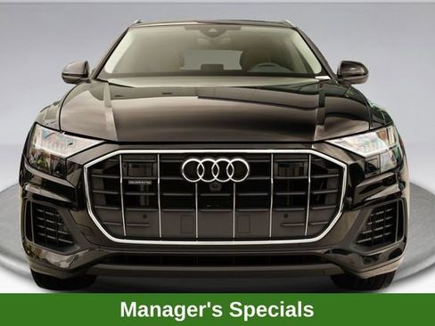 Used 2023 Audi Q8 Premium w/ Convenience Package AWD/4WD image 2