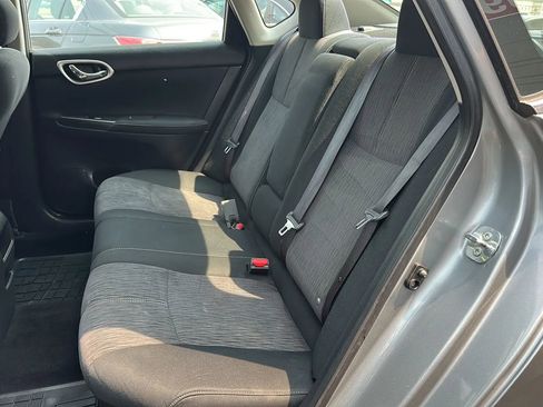 Used 2014 Nissan Sentra SV image 9