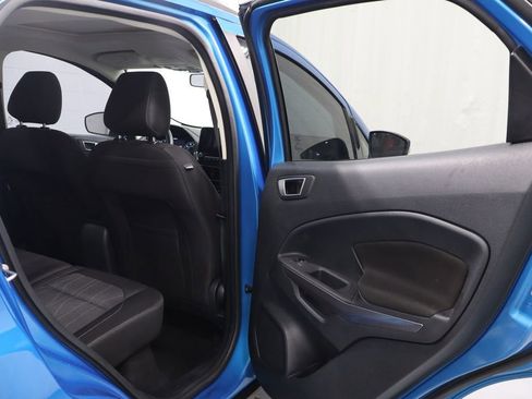 Used 2019 Ford EcoSport SE w/ SE Convenience Package image 16