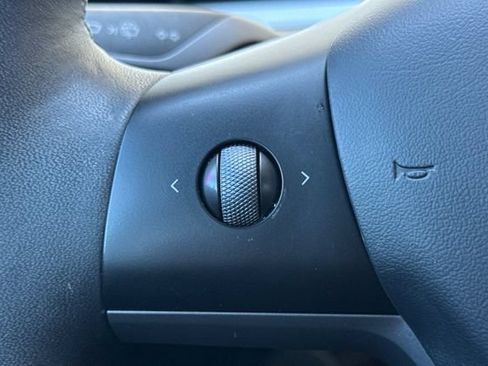 Used 2023 Tesla Model 3 Long Range AWD/4WD image 34