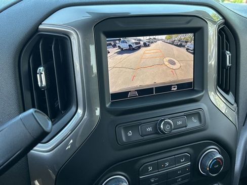 Used 2026 Chevrolet Silverado 1500 Custom Trail Boss w/ LPO, Dark Essentials Package AWD/4WD image 14