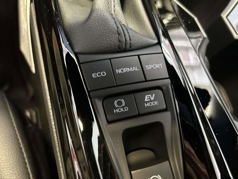 Used 2026 Toyota Camry XSE FWD image 22