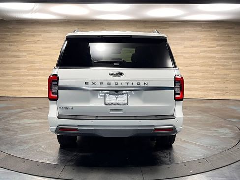 Used 2024 Ford Expedition Max Platinum AWD/4WD image 27