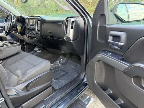 Used 2018 Chevrolet Silverado 1500 LT w/ All Star Edition AWD/4WD image 10