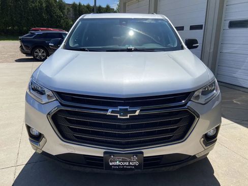 Used 2019 Chevrolet Traverse Premier w/ Redline Edition AWD/4WD image 3
