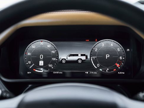 Used 2023 Land Rover Defender 130 X-Dynamic SE image 21