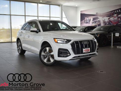 Used 2023 Audi Q5 2.0T Premium Plus w/ Premium Plus Package AWD/4WD image 1