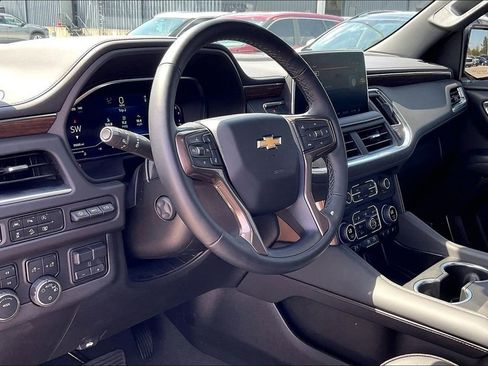 Used 2023 Chevrolet Tahoe High Country w/ Premium Package AWD/4WD image 17