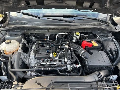 Used 2022 Ford Escape SE image 12