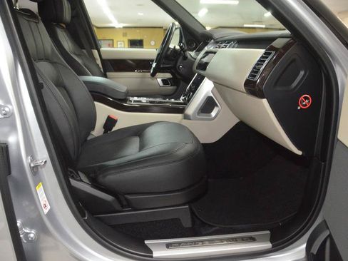 Used 2018 Land Rover Range Rover Supercharged AWD/4WD image 20