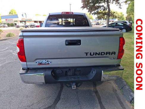 Used 2016 Toyota Tundra SR5 w/ SR5 Upgrade Package RWD image 7