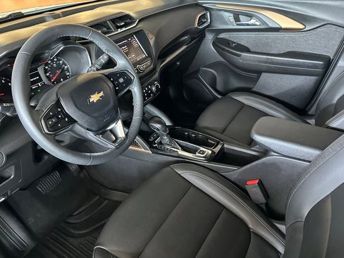 Used 2023 Chevrolet TrailBlazer ACTIV FWD image 7