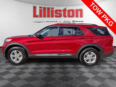 Used 2024 Ford Explorer XLT w/ Class IV Trailer Tow Package AWD/4WD image 7