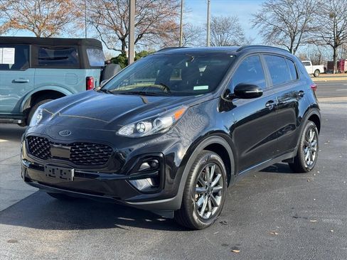 Used 2022 Kia Sportage Nightfall Edition w/ Nighfall AWD Premium Package image 7