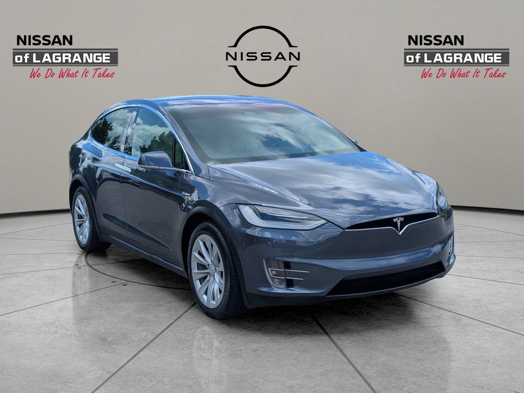 Used 2020 Tesla Model X Long Range AWD/4WD image 3