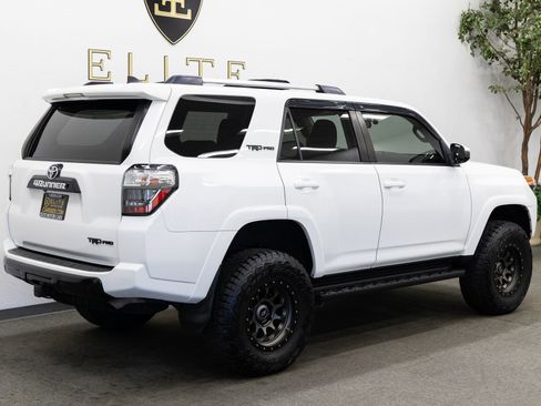 Used 2017 Toyota 4Runner TRD Pro image 11