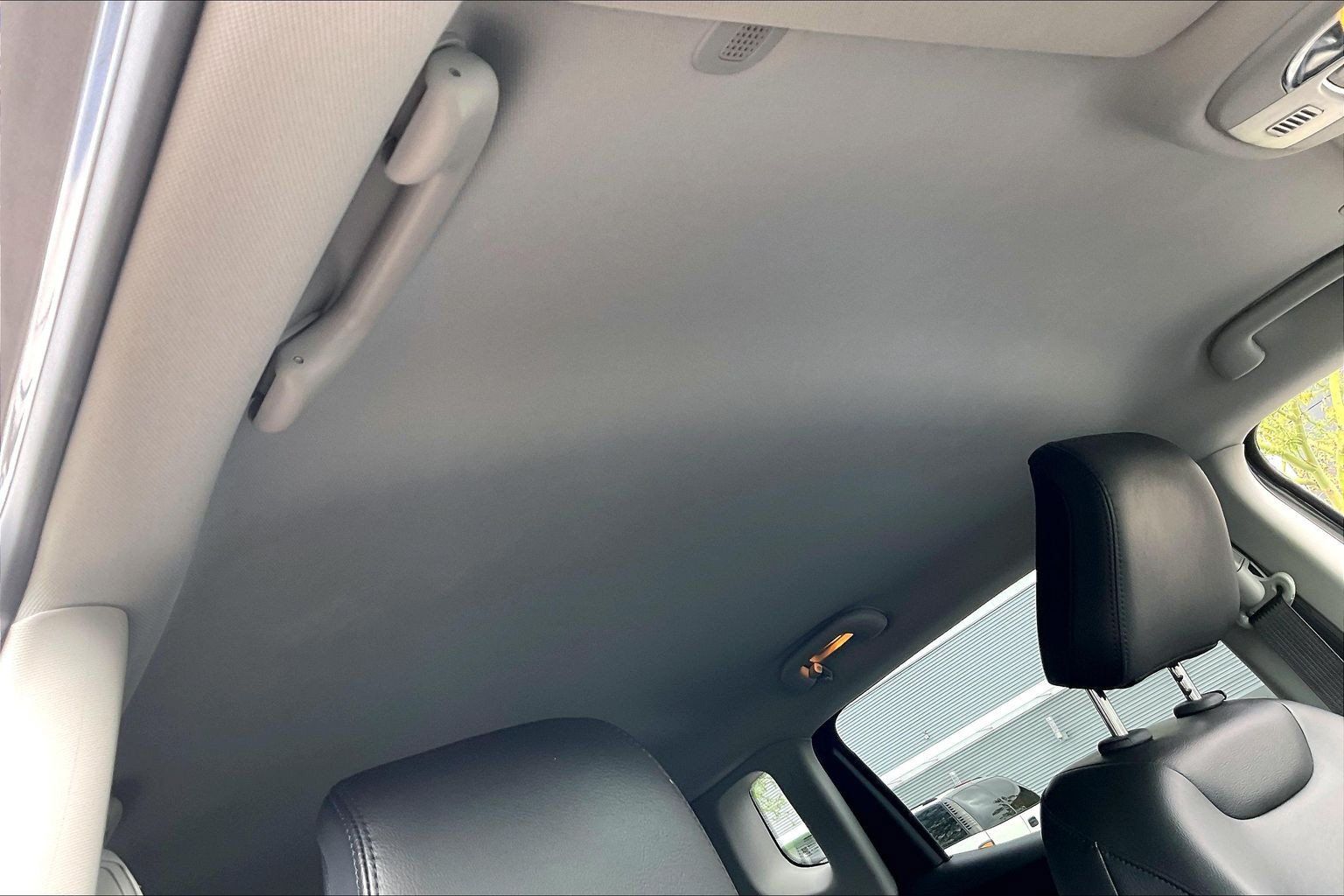 Used 2022 Jeep Compass Latitude AWD/4WD image 13