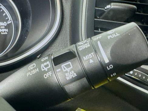 Used 2022 Jeep Cherokee Latitude image 13