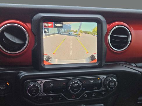 Used 2020 Jeep Gladiator Rubicon image 29