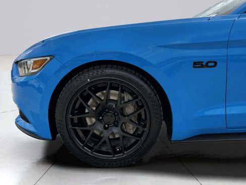Used 2017 Ford Mustang GT image 46