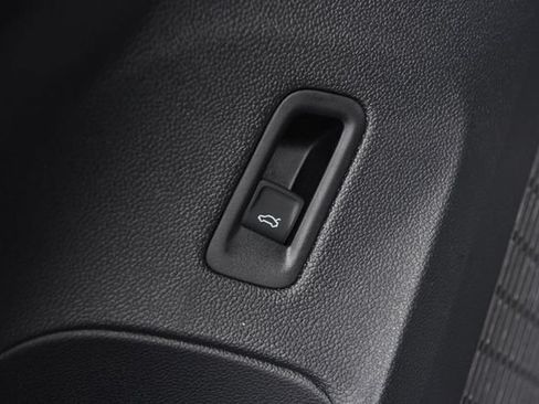 New 2026 Volkswagen Atlas Peak Edition AWD/4WD image 9