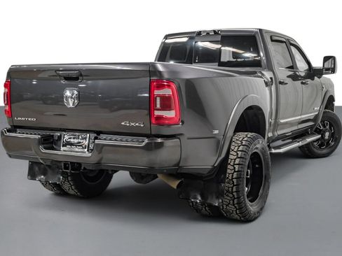 Used 2024 RAM 3500 Limited AWD/4WD image 7