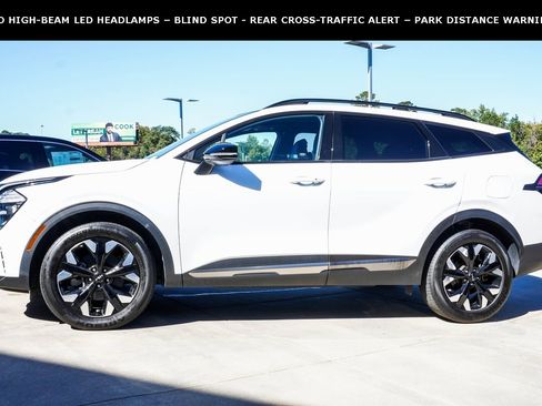 Used 2023 Kia Sportage X-Line w/ X-Line Premium Package image 2