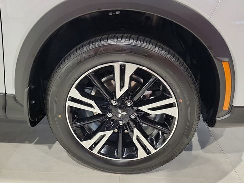 New 2026 Mitsubishi Eclipse Cross SE image 5