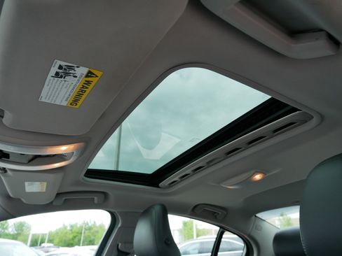 Used 2013 Volvo S60 T5 FWD image 33