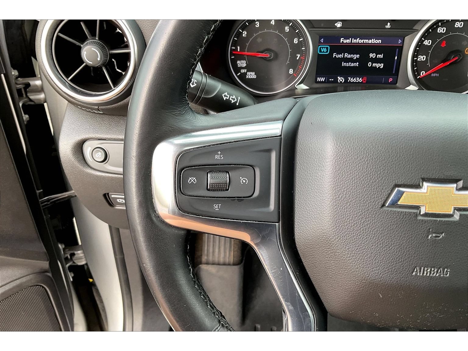 Used 2019 Chevrolet Blazer LT w/ Sun and Wheels Package AWD/4WD image 10