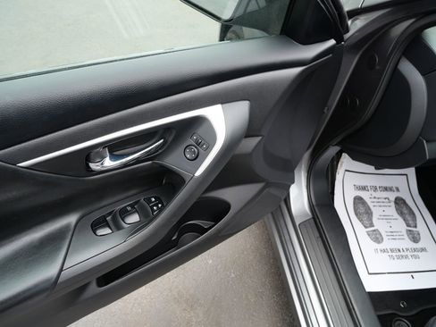 Used 2018 Nissan Altima 2.5 S w/ S Convenience Package FWD image 14