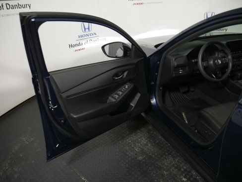 Used 2024 Honda Accord EX image 10