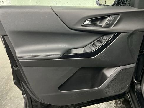 Certified 2025 Chevrolet Equinox LT image 22