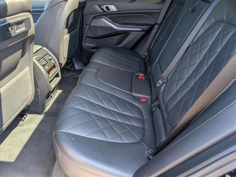 Used 2023 BMW X5 sDrive40i w/ M Sport Package image 21