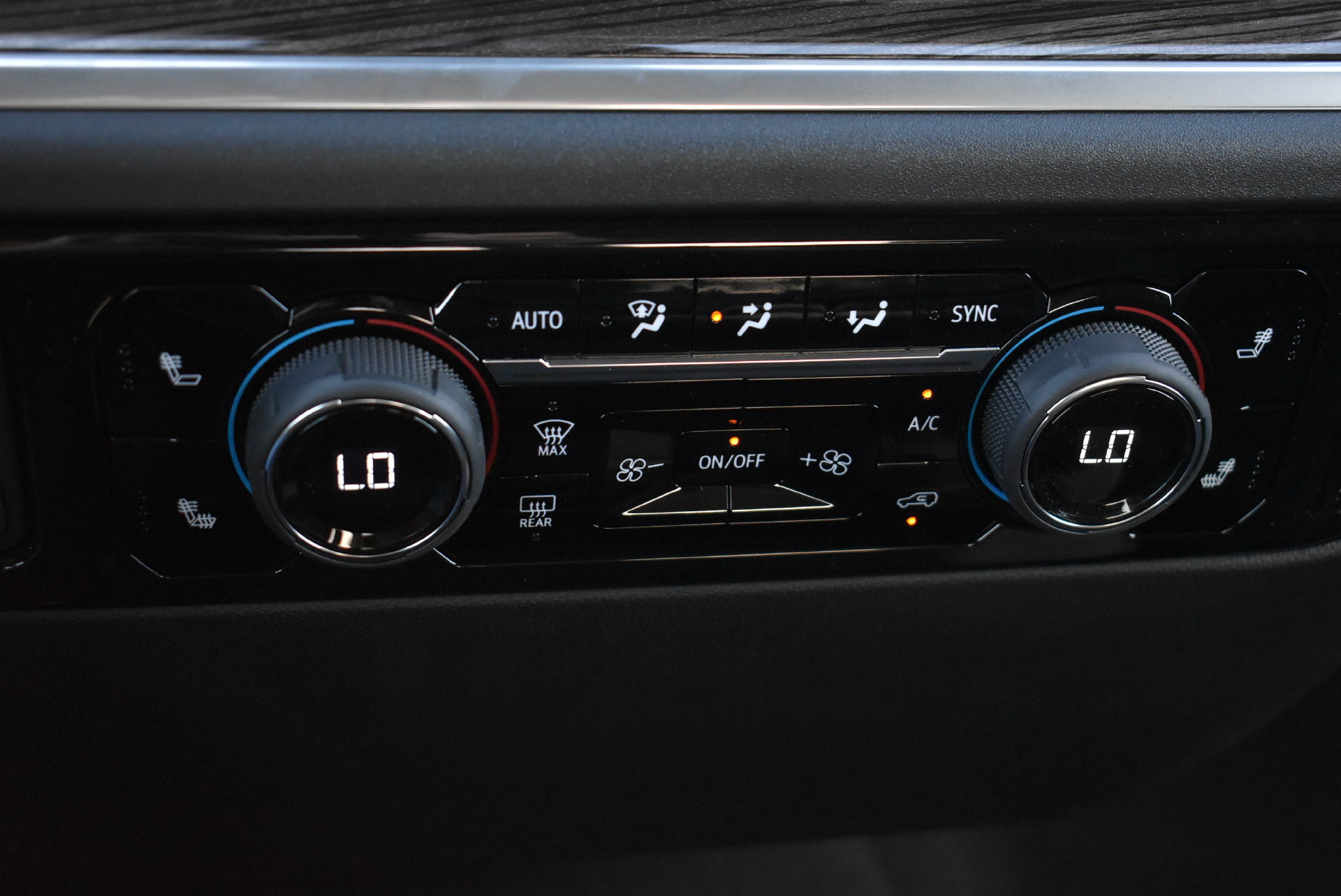 New 2026 Chevrolet Silverado 1500 RST AWD/4WD image 28