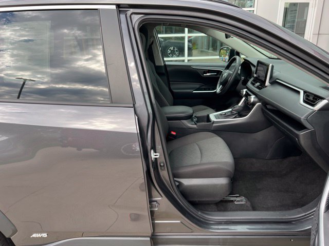 Used 2024 Toyota RAV4 XLE w/ Convenience Package AWD/4WD image 37